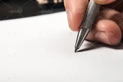 موکاپ برگه سفید برای طراحی وهمراه با قلم و پرگار و خط کش