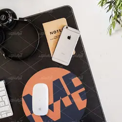 موکاپ پد زیر موسی  دایره ای