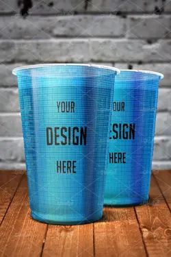 موکاپ لیوان کاغذی آبی رنگ در کنارهم