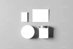 موکاپ ظرف شیشه ای و قوطی مواد اولیه در نماهای مختلف