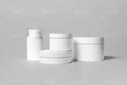 موکاپ لوارم بهداشتی و آرایشی پودر و کرم در نماهای مختلف