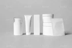 موکاپ لوارم بهداشتی و آرایشی پودر و کرم در نماهای مختلف