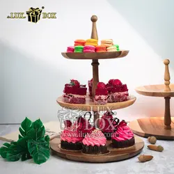 ظرف شیرینی خوری چوبی پایه دار سه طبقه لوکس باکس کد LB473