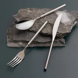 سرویس قاشق و چنگال 84 پارچه ۱۲ نفره ژومبو 6000 Roller نقره ای همراه با جعبه