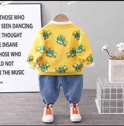 لباس مجلسی و بیرونی پسرانه سه تکه وارداتی بلوز شلوار سویشرت