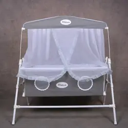 تخت و گهواره مانلی