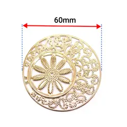 توری آنتیک گرد طرح گل طلایی قطر 60 میلی‌متر