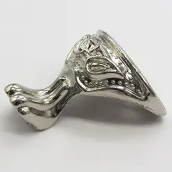 پایه آنتیک فلزی طرح دو چشم نقره ای ارتفاع 26 میلی متر