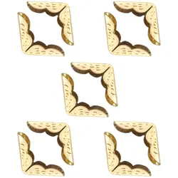 گوشه کیف طلایی طرح دار طول 2 سانتی‌متر بسته 10 عددی