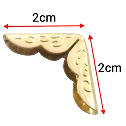گوشه کیف طلایی طرح دار طول 2 سانتی‌متر بسته 10 عددی
