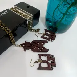 نیم ست چوبی گوشواره و گردنبند طرح سنتی