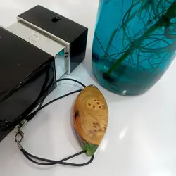 دستبند چوب و رزین طرح سرخپوستی