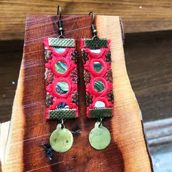 گوشواره زنانه طرح آینه دوزی مدل 15049