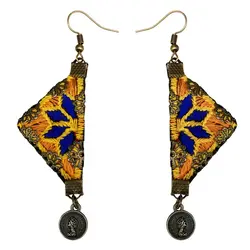 گوشواره زنانه گالری عزیزی طرح سوزن دوزی مدل gz15057