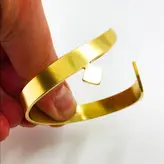 دستبند دستساز گالری عزیزی مدل حرف ب
