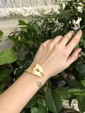 دستبند زنانه گالری عزیزی مدل حرف هـ