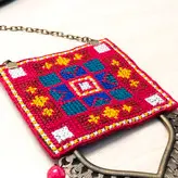 گردنبند زنانه سوزن دوزی روچ مدل کاشان