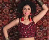 نیم تنه زنانه سوزن دوزی بلوچی روچ مدل زن ایرانی