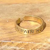 انگشتر مردانه دستساز برنجی گالری عزیزی مدل no pain no gain