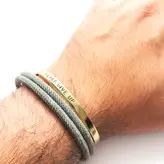 دستبند برنجی مردانه و زنانه گالری عزیزی مدل NEVER GIVE UP ( هرگز تسلیم نشو )