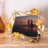قاب عکس رومیزی برنجی گالری عزیزی مدل گلهای بهشت