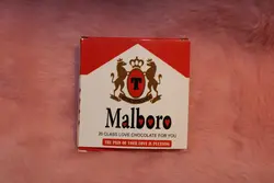 شکلات ولنتاین بسته بندی کارتی