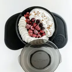 ظرف غذا خوری و صفحه نگهدارنده تویست شیک مشکی TWISTSHAKE