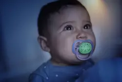 پستانک اولترا ایر نایت شب تاب اونت 0 تا 6 ماه Avent دو عددی