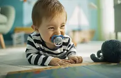 پستانک الترا ایر اونت 6 تا 18 ماه Avent بسته دو عددی