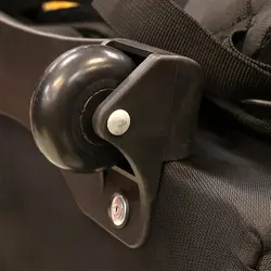 کوله پشتی چرخدار مدل ماک