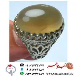 انگشتر نفیس عقیق نباتی اب دار