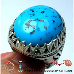انگشترفیروزه درشت طبع دار تراش دامله کله اسبی و رکاب نقره دست ساز مشهد
