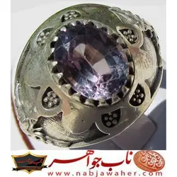 انگشتر جواهرکنزایت بنفش با رگه های آبی رنگ تراش الماسی