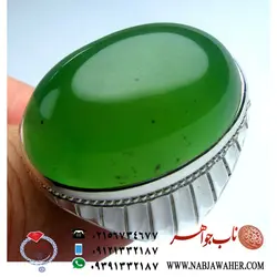 انگشترنفیس عقیق سبز دامله شن دار و قواره درشت با رکاب بی نقص مجید شایق