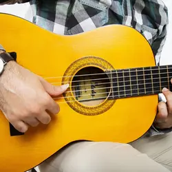 گیتار ملودی مدل m4