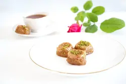 باقلوا استانبولی اعلا 1 کیلویی