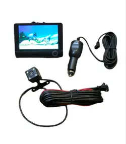 دوربین ثبت وقایع (Dash Cam) با ۳ دوربین و مانیتور ۲ اینچی