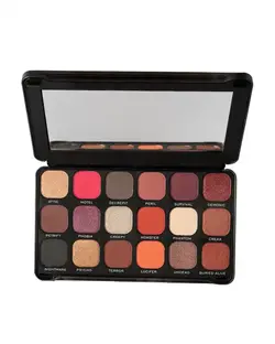 پالت سایه چشم رولوشن 18 رنگ Haunted House