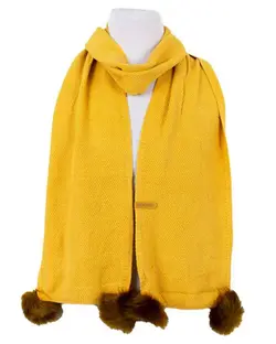 شال گردن بافت پوم پوم رو ترانسفر خردلی تارتن Tartan
