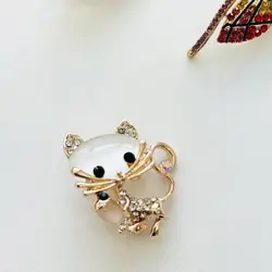 سنجاق سینه طرح حیوانات