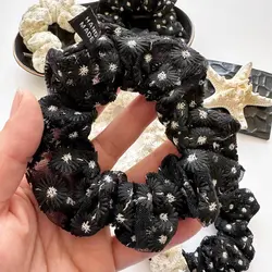 کش مو اسکرانچی گلدوزی