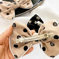 گیره فرانسوی پارچه ای توپ توپی شنل