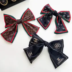 گیره فرانسوی پاپیونی پارچه ساتن برند