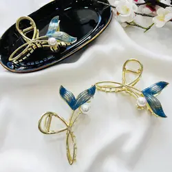 کلیپس فلزی دلفین