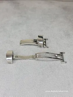 قفل تاشو بند چرمی بدون دکمه رنگ استیل