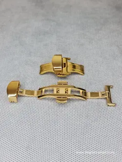 قفل پروانه‌ایی بند چرمی دکمه دار رنگ طلایی