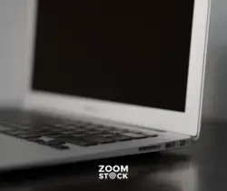 مک بوک ایر استوک MacBook Air 13-inch Mid 2011 مدل A1369 رم ۴ حافظه ۲۵۶ پردازنده i5