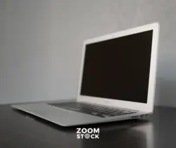 مک بوک ایر استوک MacBook Air 13-inch Mid 2011 مدل A1369 رم ۴ حافظه ۲۵۶ پردازنده i5