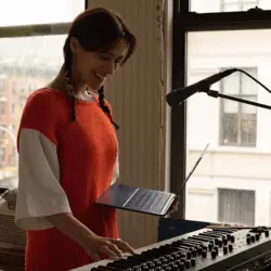 لپ تاپ قدرتمند مک بوک ایر 2022 MacBook Air MLXX3 با پردازنده قدرتمند M2 رم 8 گیگابایت و حافظه ۵۱۲ گیگابایت - (نو - تحویل فوری) - Zoom Stock