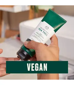 ماسک اسکراب 3 کاره تی تری بادی شاپ 125 میل